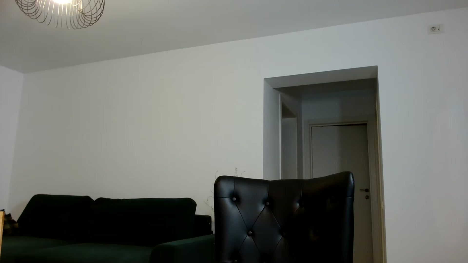 Gallery image thumbnail from AlexisLuvv's myfreecams stream on, 07/19/2026, 18:35 image 18 of 20