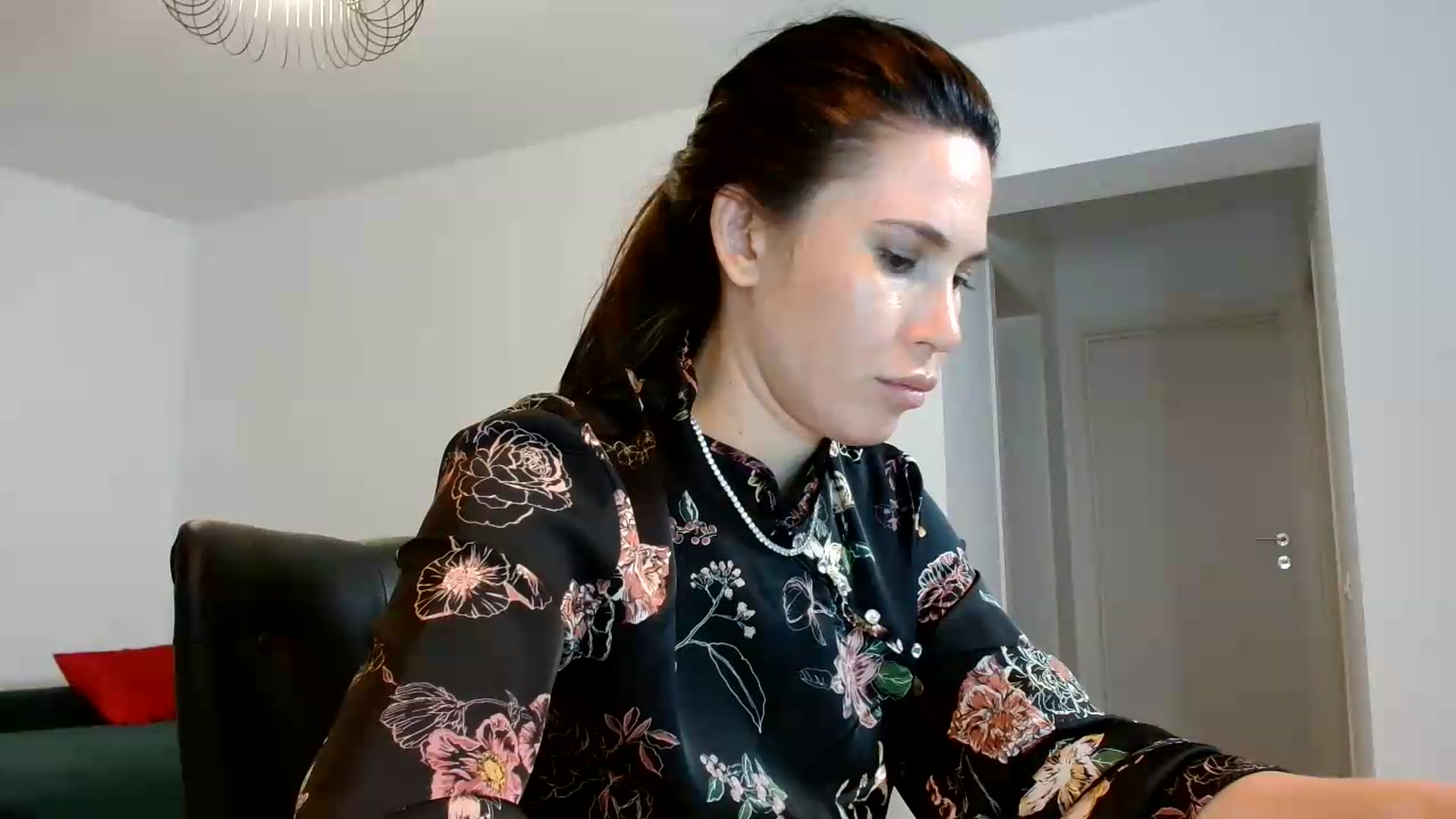 Gallery image thumbnail from AlexisLuvv's myfreecams stream on, 08/12/2026, 19:40 image 12 of 20