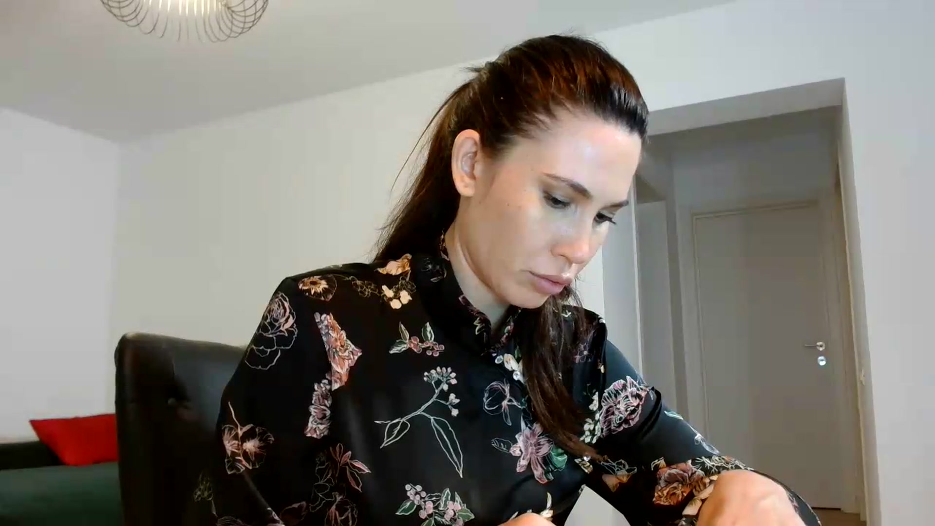 Gallery image thumbnail from AlexisLuvv's myfreecams stream on, 08/12/2026, 19:40 image 3 of 20