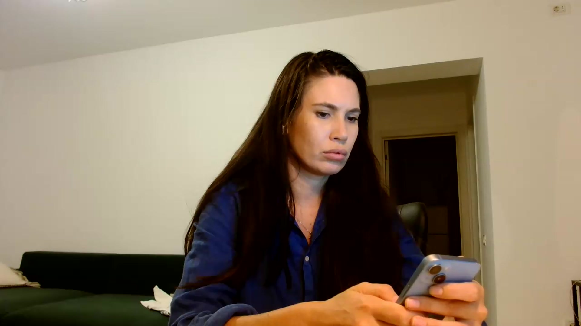 Gallery image thumbnail from AlexisLuvv's myfreecams stream on, 09/07/2026, 18:50 image 4 of 20