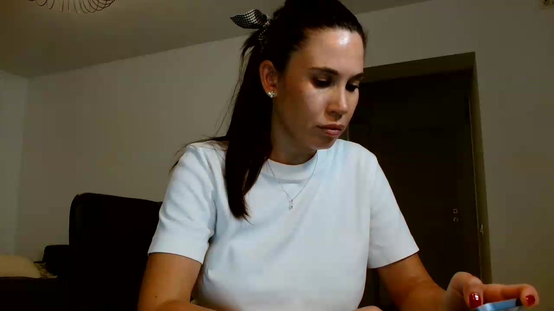 Gallery image thumbnail from AlexisLuvv's myfreecams stream on, 09/12/2026, 21:06 image 5 of 20