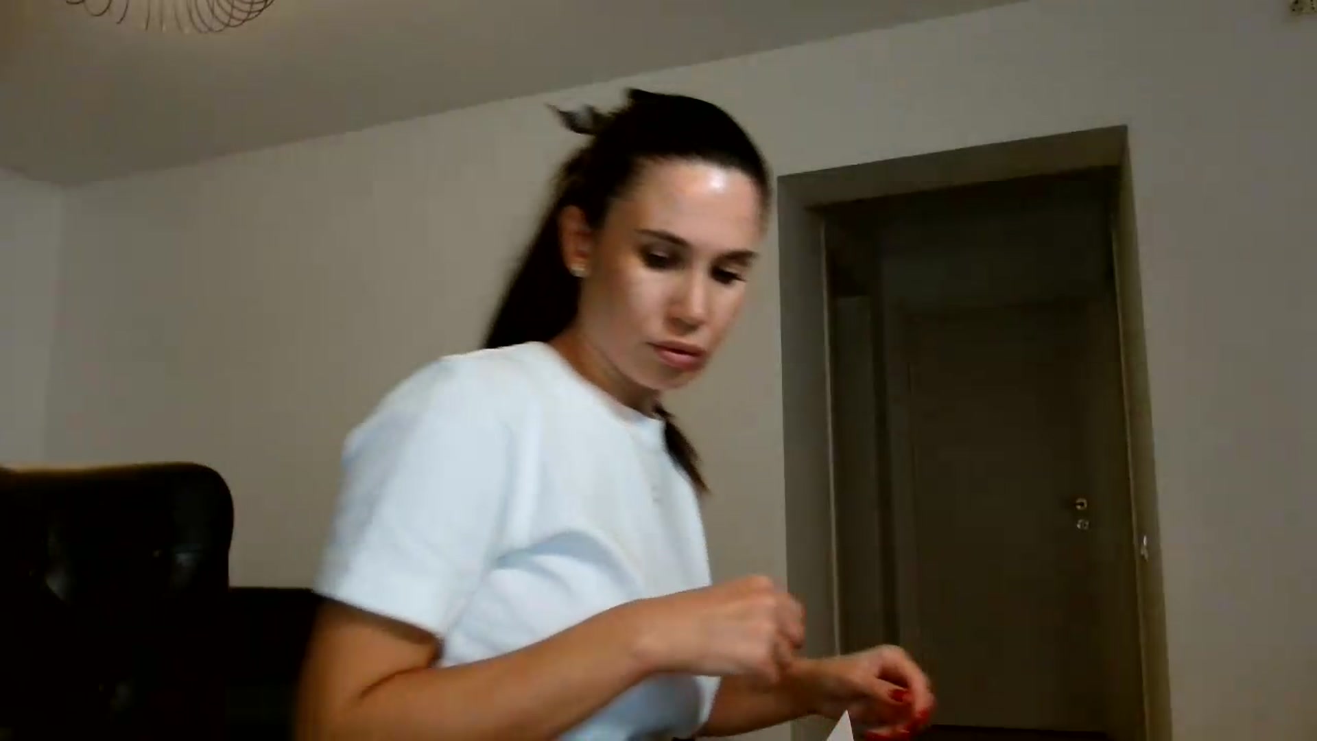 Gallery image thumbnail from AlexisLuvv's myfreecams stream on, 09/12/2026, 21:06 image 4 of 20
