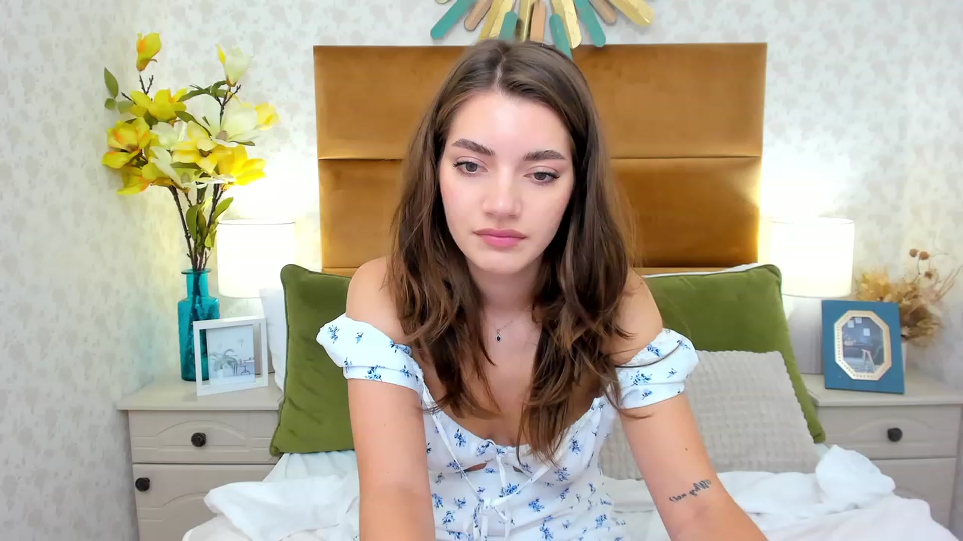 Gallery image thumbnail from AlexisOcean's myfreecams stream on, 08/19/2023, 15:05 image 5 of 20