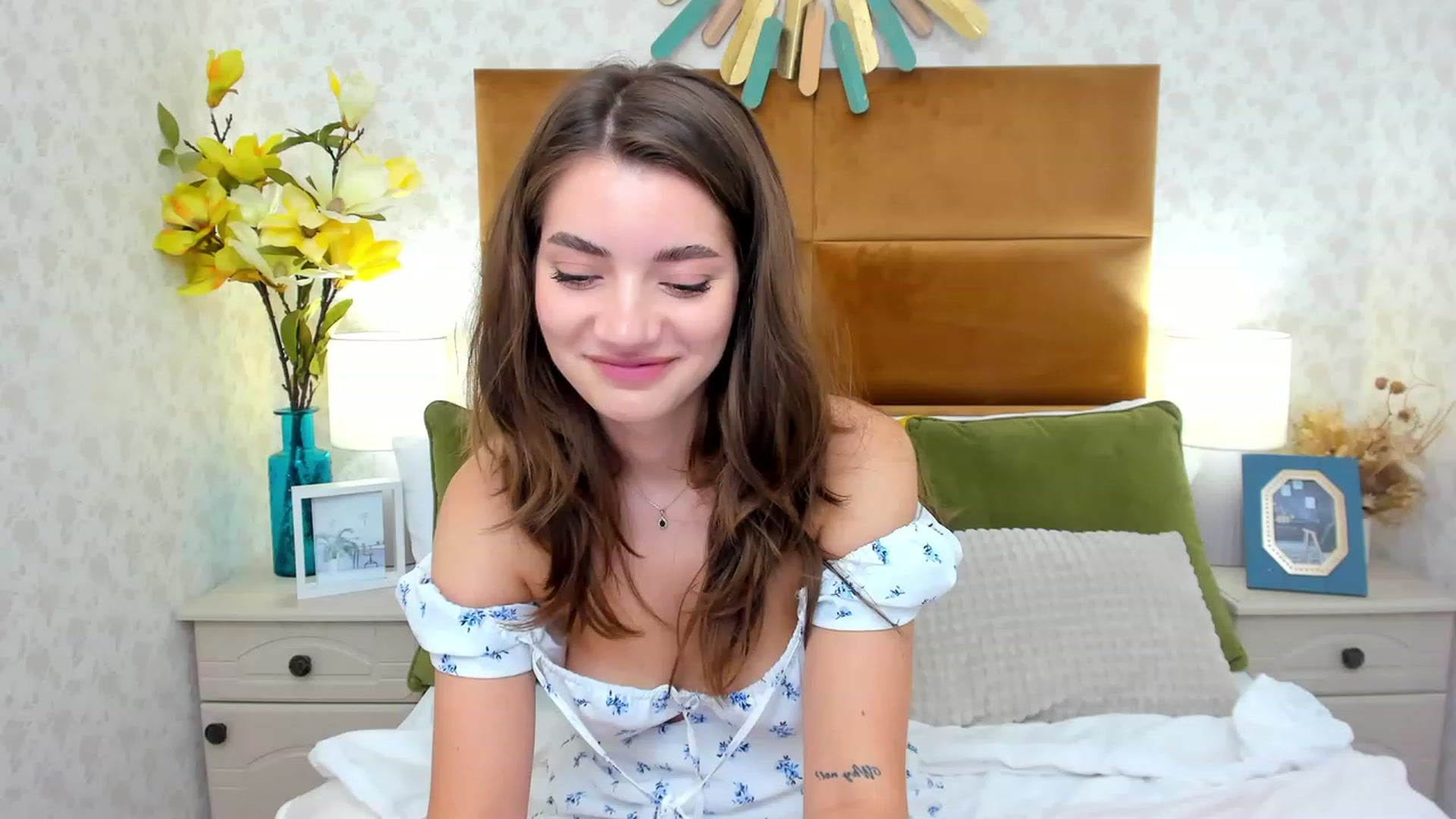 Gallery image thumbnail from AlexisOcean's myfreecams stream on, 08/19/2023, 15:05 image 6 of 20
