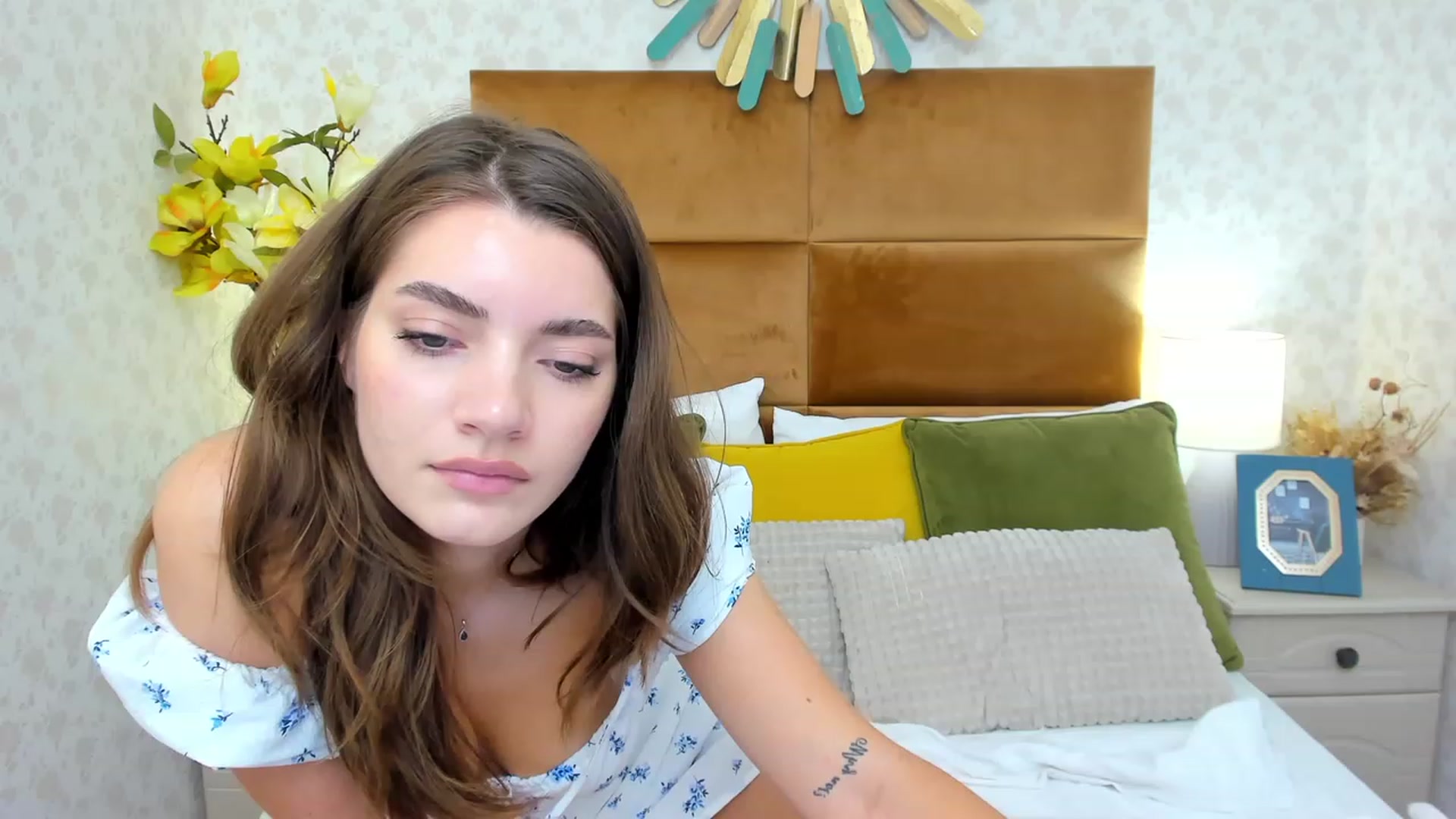Gallery image thumbnail from AlexisOcean's myfreecams stream on, 08/19/2023, 18:43 image 5 of 20