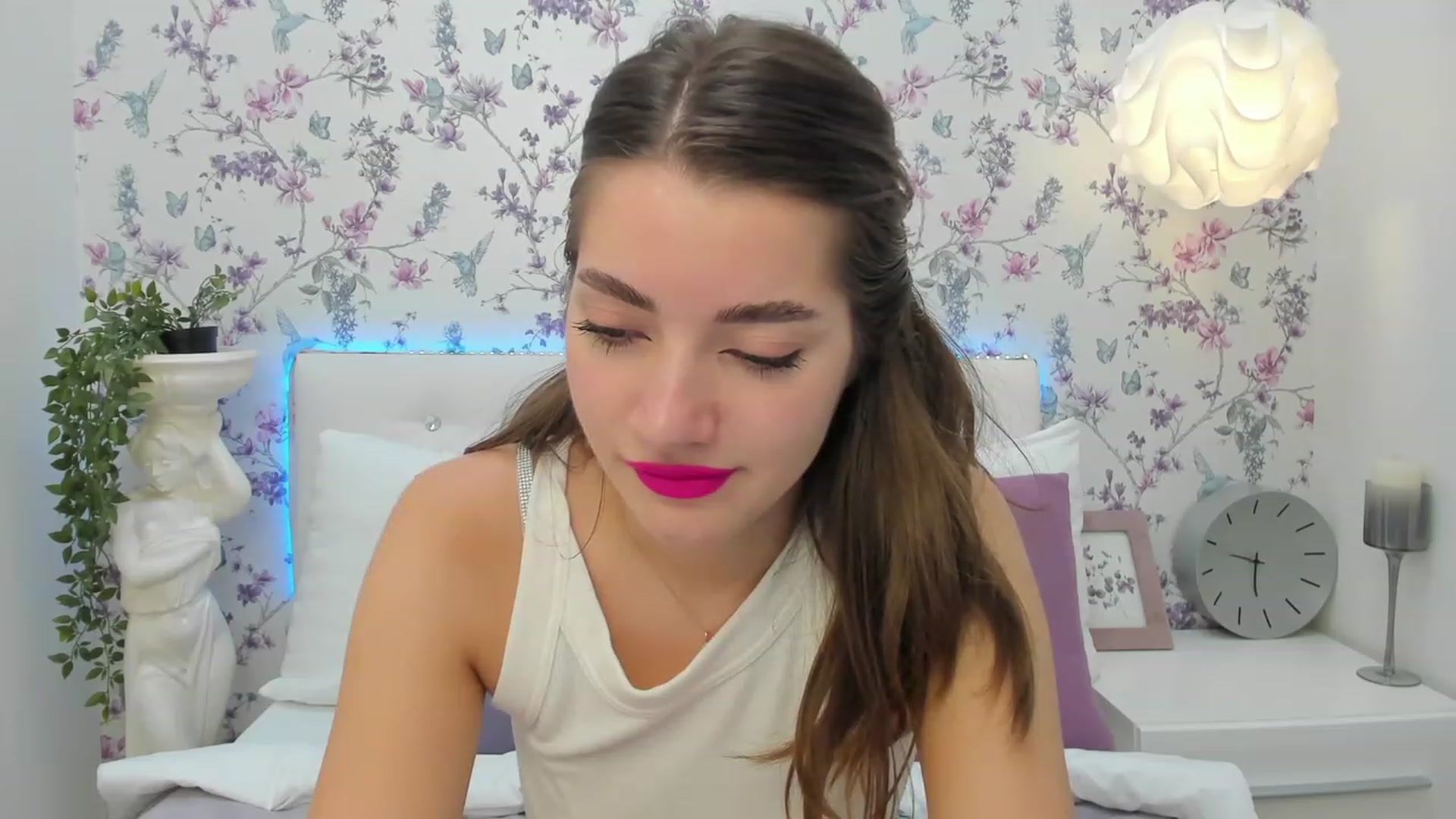 Gallery image thumbnail from AlexisOcean's myfreecams stream on, 09/01/2023, 10:48 image 19 of 20