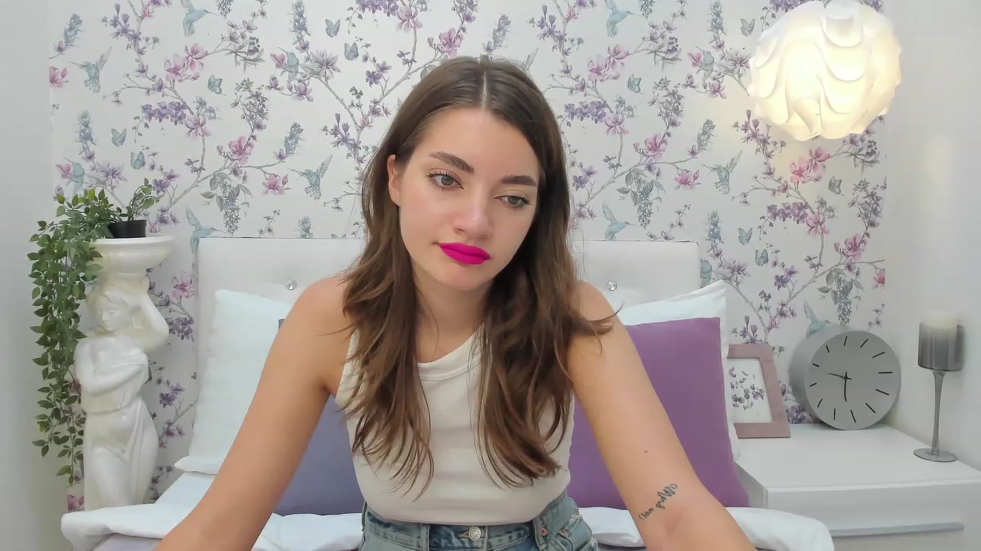 Gallery image thumbnail from AlexisOcean's myfreecams stream on, 09/01/2023, 12:00 image 20 of 20