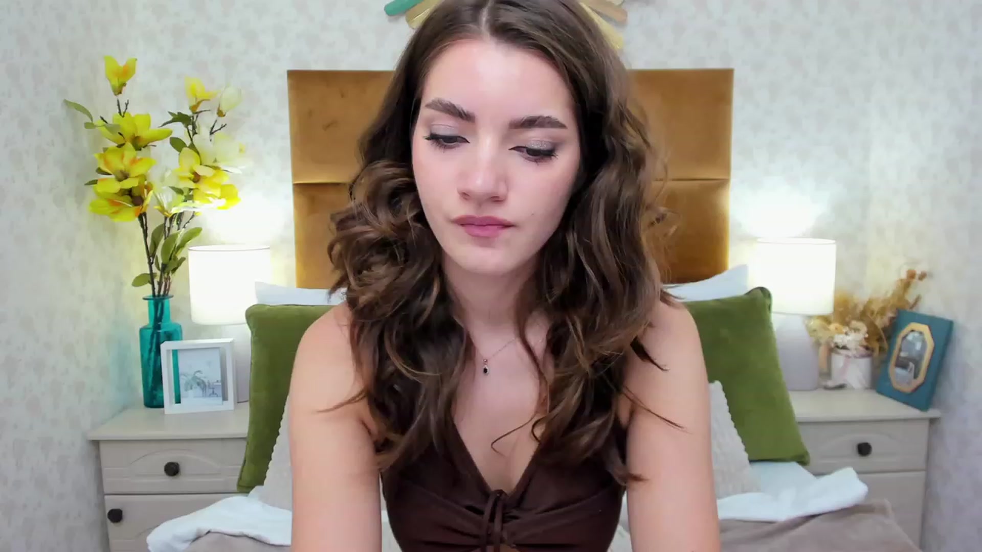 Gallery image thumbnail from AlexisOcean's myfreecams stream on, 09/07/2023, 17:52 image 2 of 20