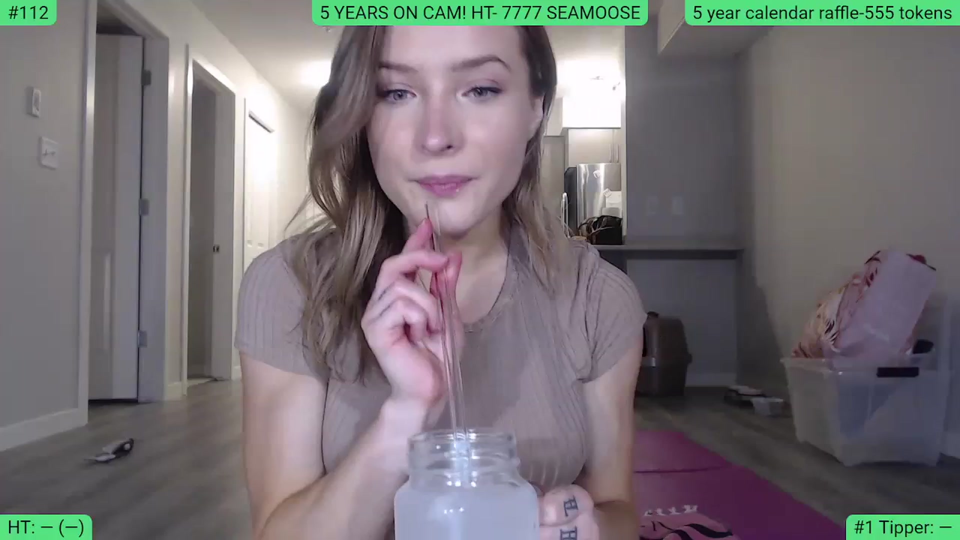 Gallery image thumbnail from AlexisW5years's myfreecams stream on, 11/03/2023, 23:27 image 5 of 20
