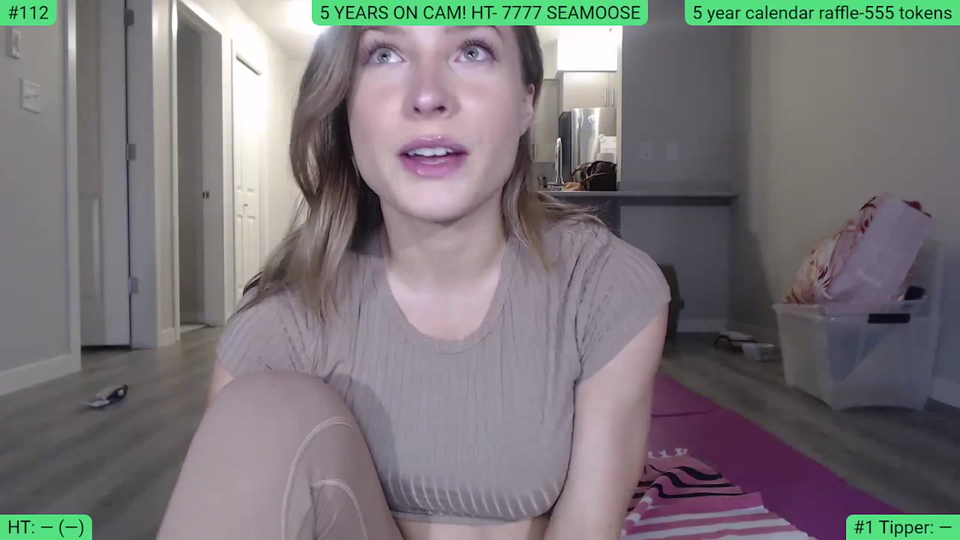 Gallery image thumbnail from AlexisW5years's myfreecams stream on, 11/03/2023, 23:27 image 4 of 20