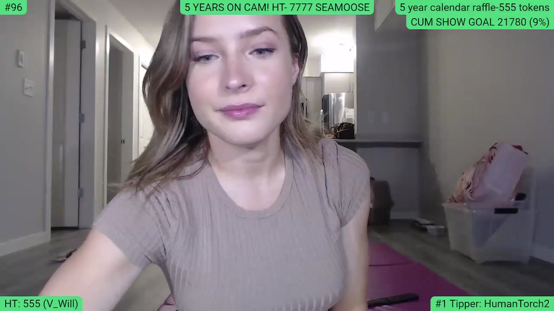 Gallery image thumbnail from AlexisW5years's myfreecams stream on, 11/04/2023, 01:41 image 6 of 20