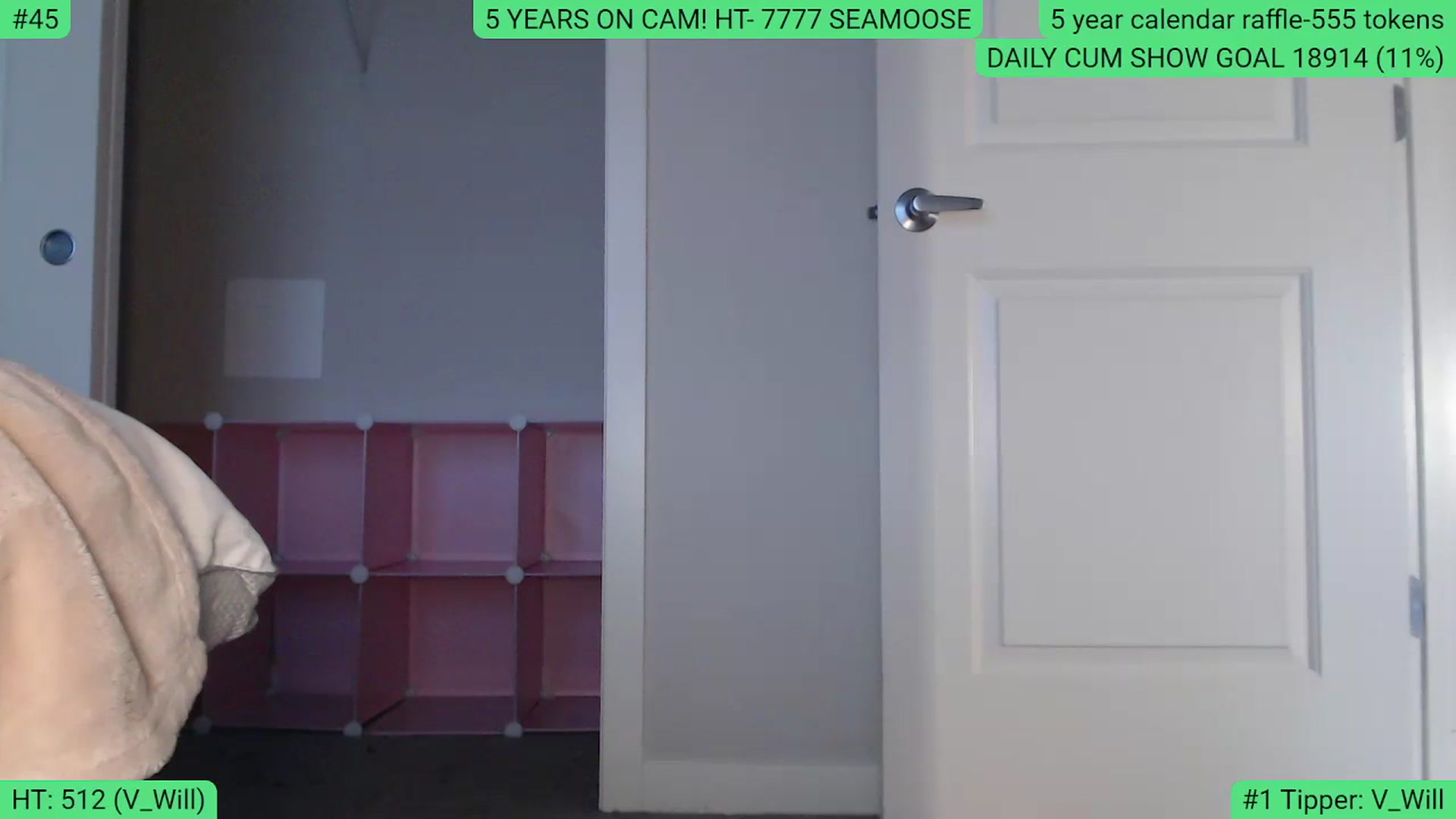 Gallery image thumbnail from AlexisW5years's myfreecams stream on, 11/04/2023, 23:20 image 15 of 20