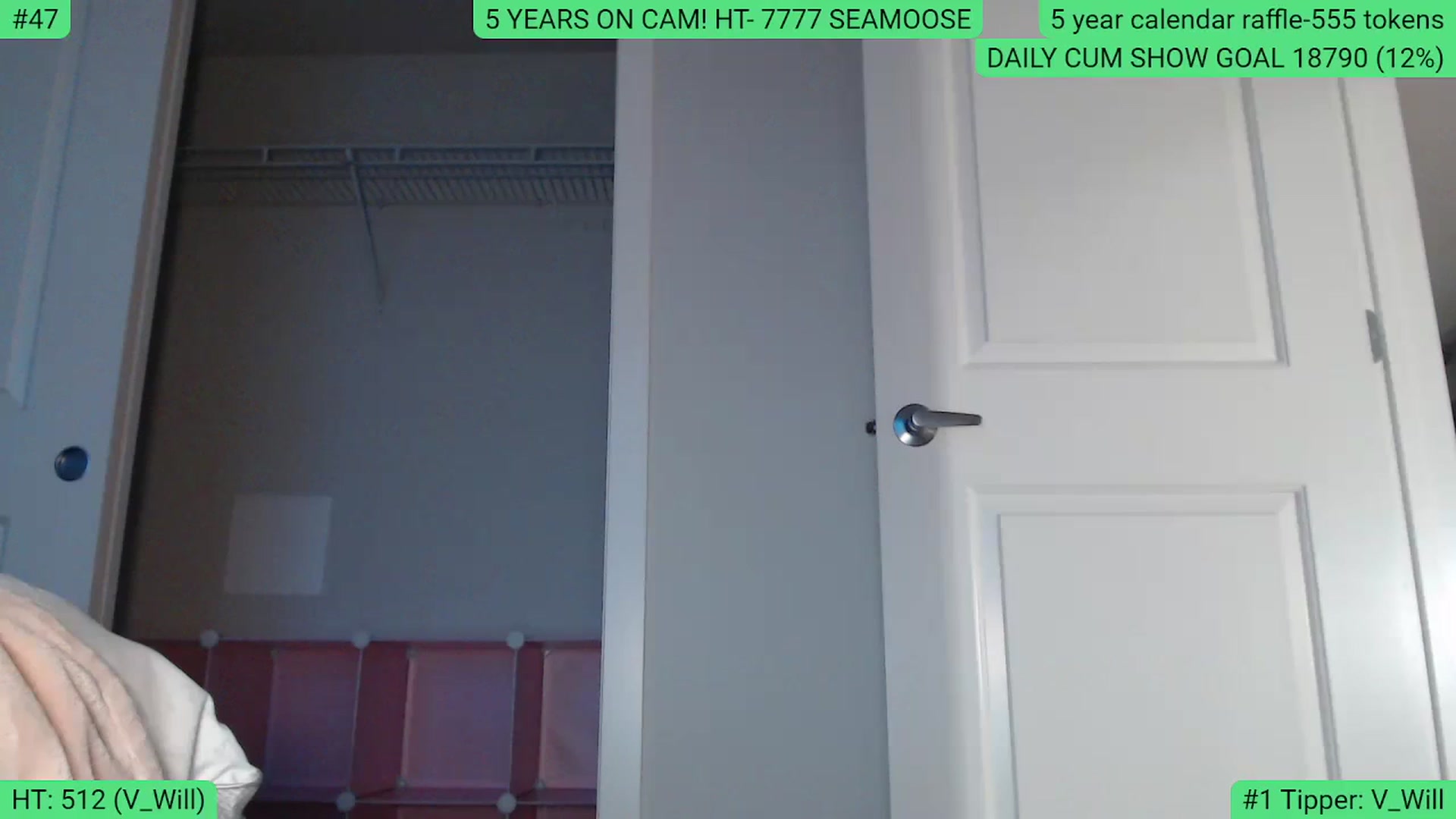 Gallery image thumbnail from AlexisW5years's myfreecams stream on, 11/04/2023, 23:40 image 5 of 20