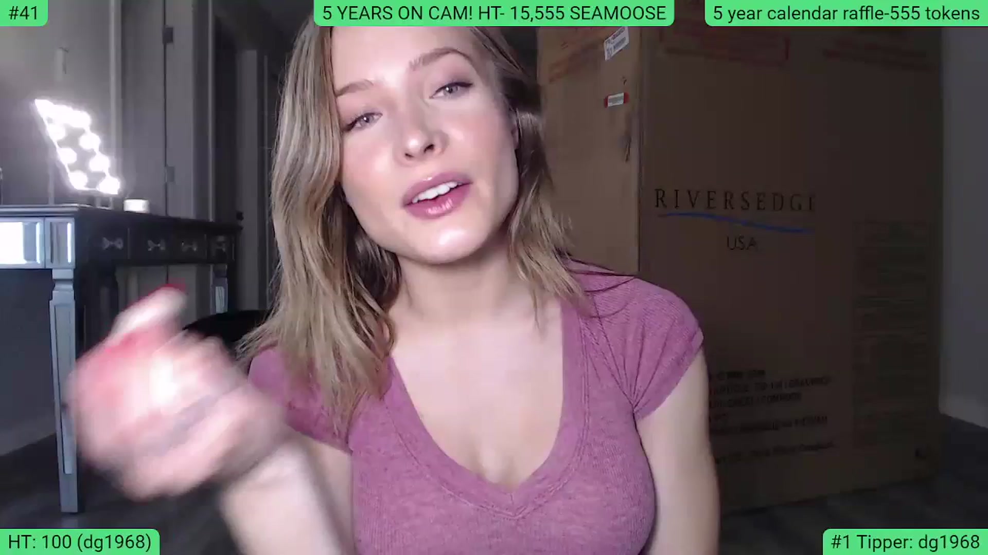 Gallery image thumbnail from AlexisW5years's myfreecams stream on, 11/22/2023, 19:54 image 6 of 20