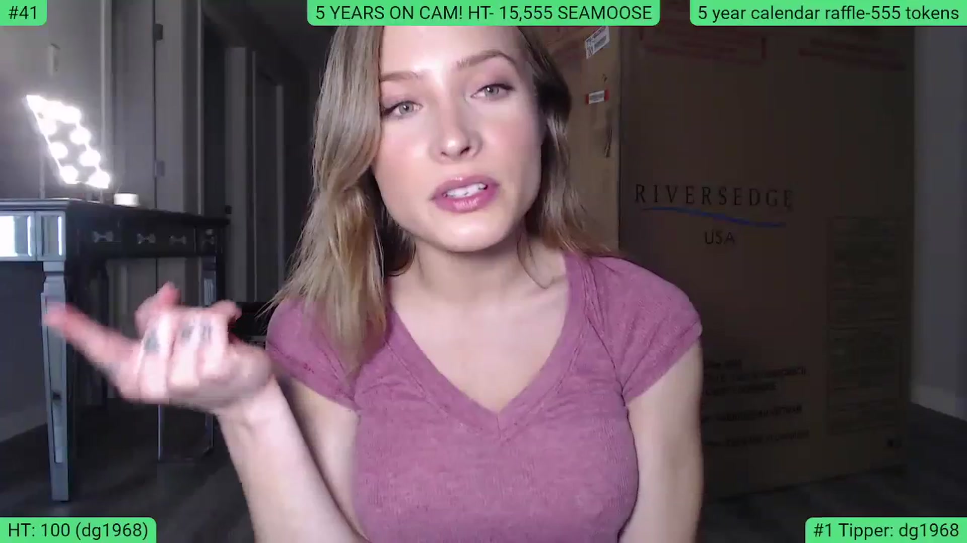 Gallery image thumbnail from AlexisW5years's myfreecams stream on, 11/22/2023, 19:54 image 2 of 20
