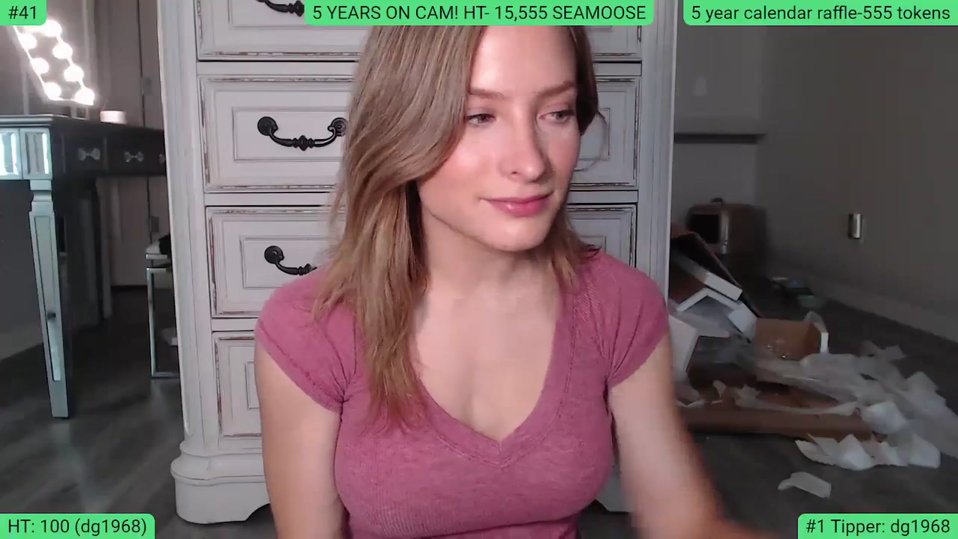 Gallery image thumbnail from AlexisW5years's myfreecams stream on, 11/22/2023, 19:54 image 16 of 20