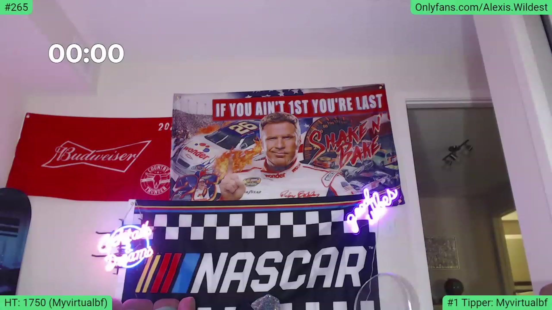 Gallery image thumbnail from AlexisWildest's myfreecams stream on, 01/26/2023, 03:44 image 17 of 20