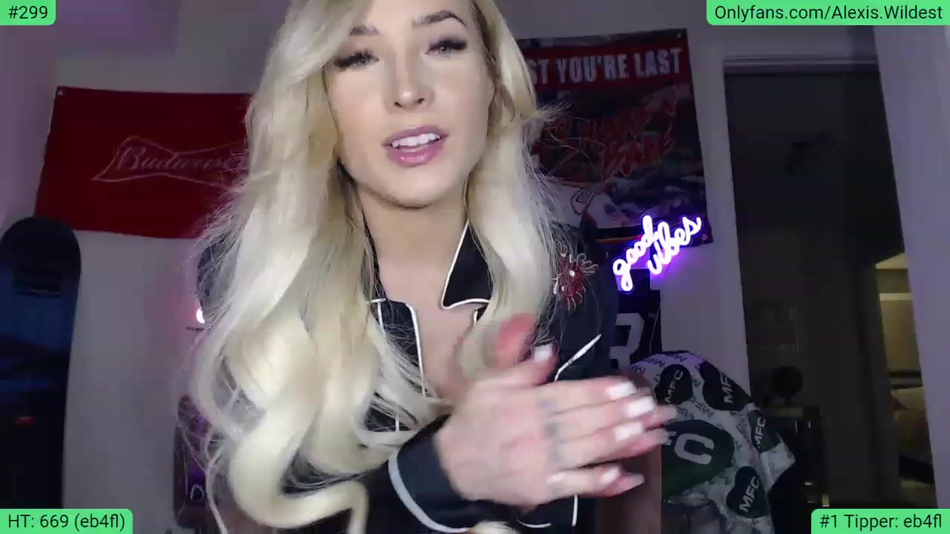 Gallery image thumbnail from AlexisWildest's myfreecams stream on, 01/26/2023, 03:44 image 6 of 20