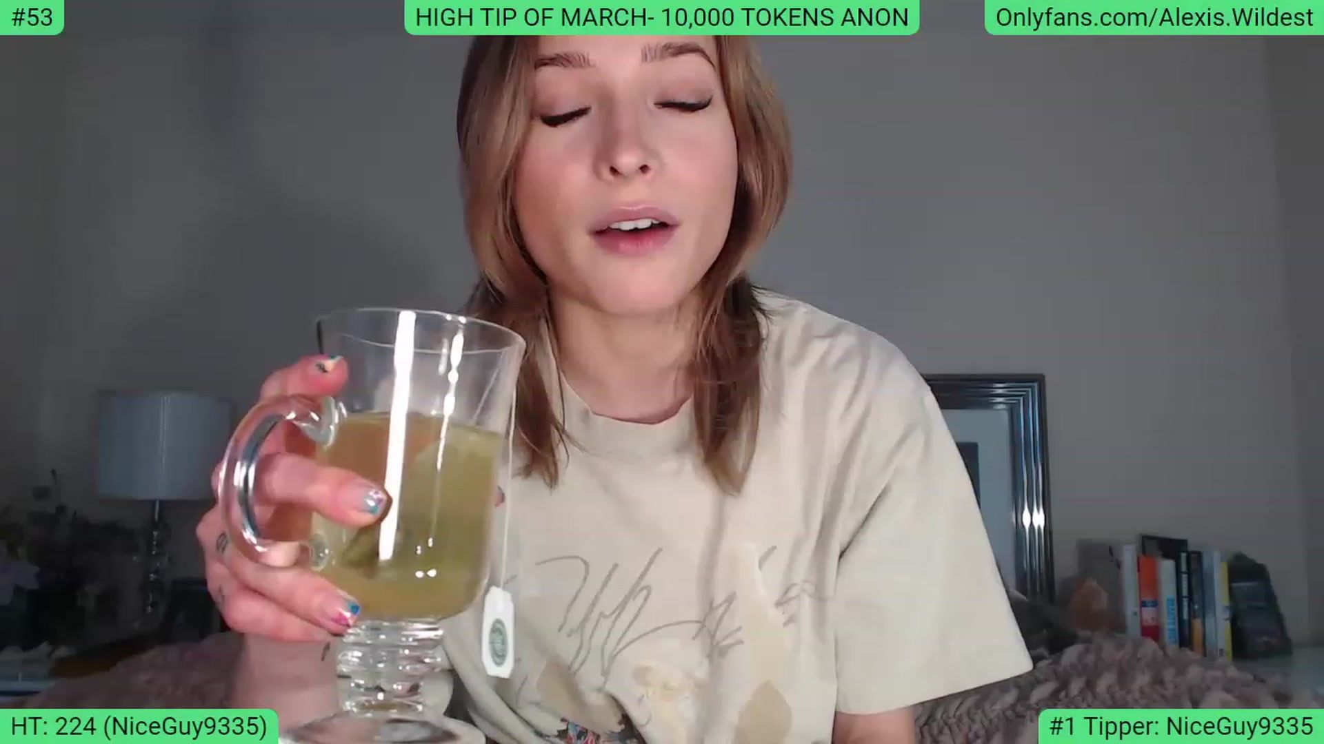 Gallery image thumbnail from AlexisWildest's myfreecams stream on, 03/06/2023, 17:52 image 16 of 20