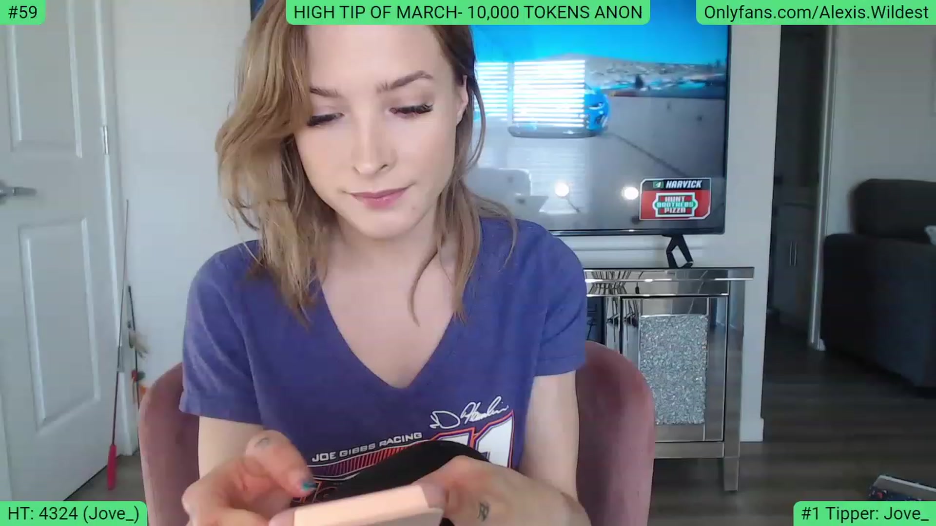Gallery image thumbnail from AlexisWildest's myfreecams stream on, 03/12/2023, 23:01 image 3 of 20