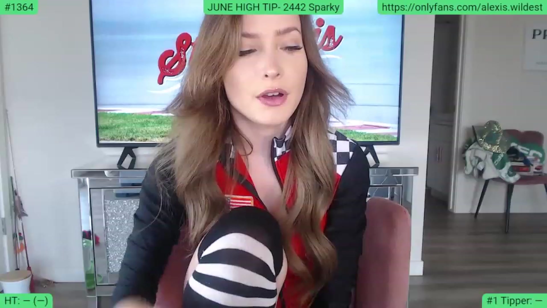 Gallery image thumbnail from AlexisWildest's myfreecams stream on, 06/04/2023, 21:46 image 2 of 20