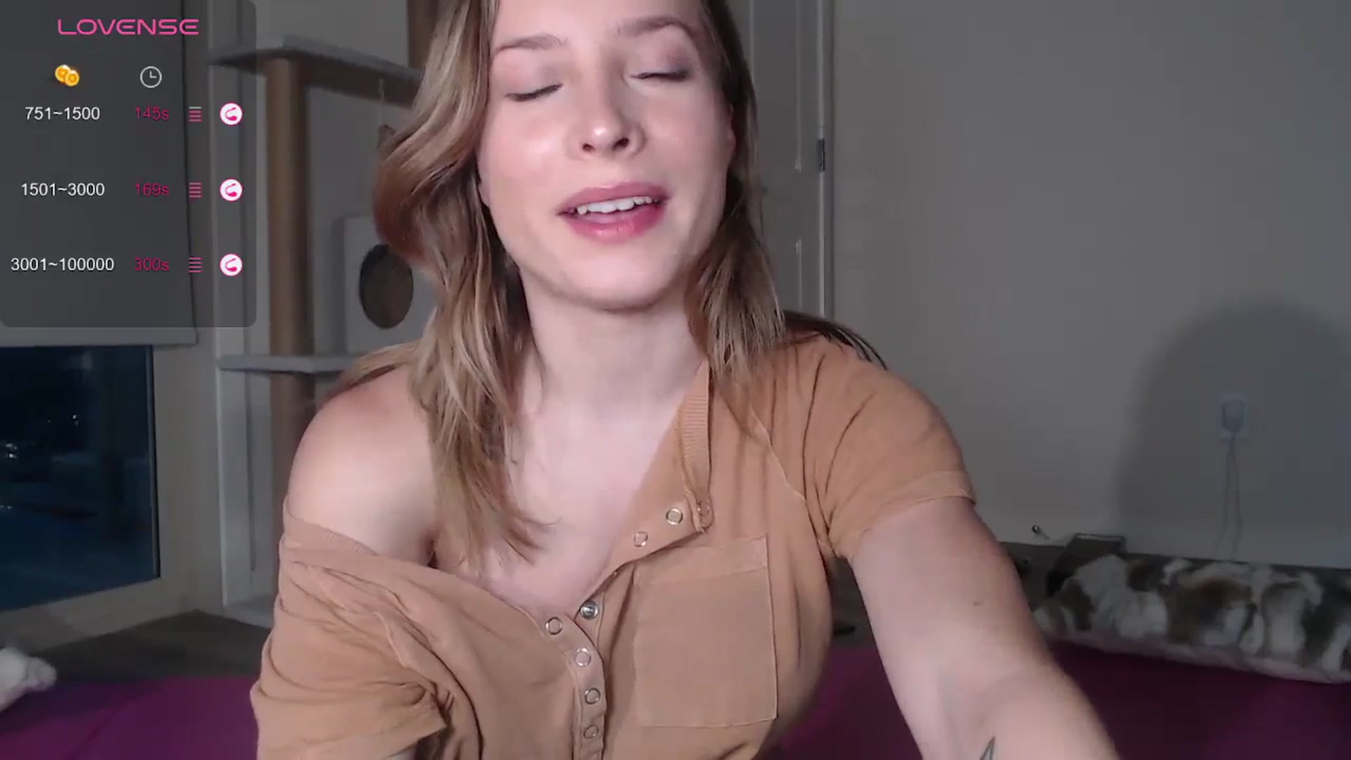 Gallery image thumbnail from AlexisWildest's myfreecams stream on, 09/12/2023, 02:35 image 6 of 20