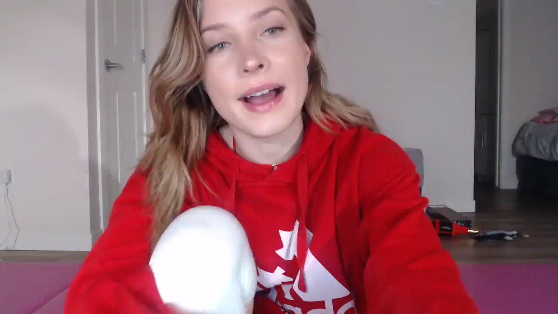 Gallery image thumbnail from AlexisWildest's myfreecams stream on, 09/23/2023, 02:01 image 9 of 20