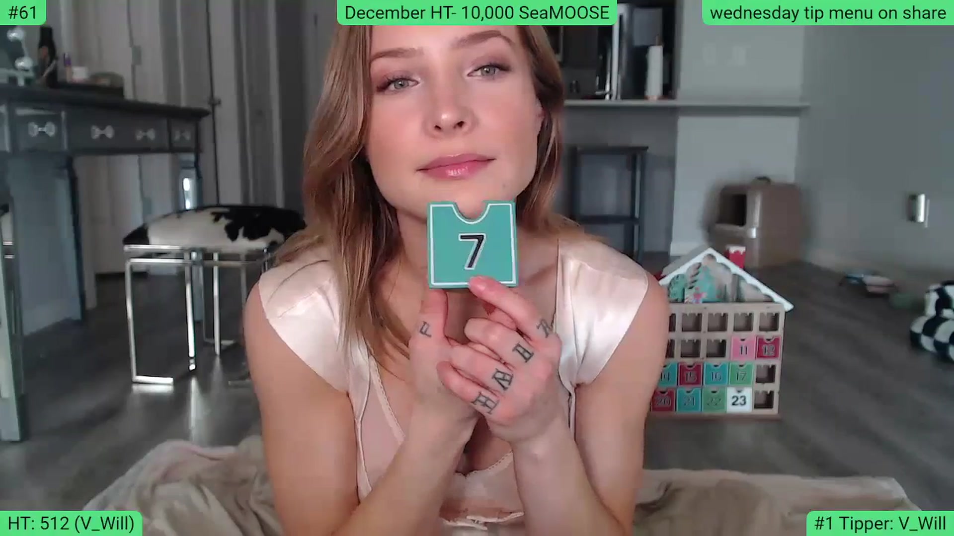 Gallery image thumbnail from AlexisWildest's myfreecams stream on, 12/06/2023, 21:34 image 19 of 20