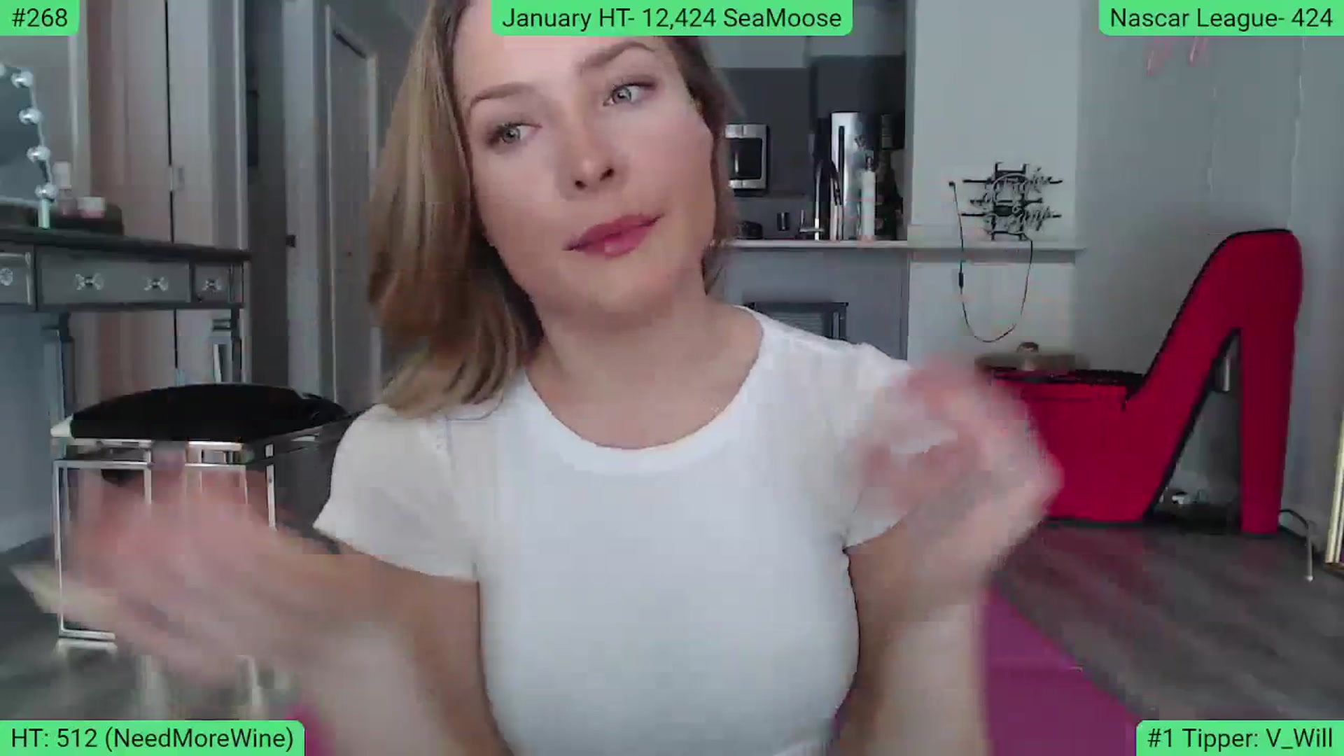 Gallery image thumbnail from AlexisWildest's myfreecams stream on, 01/08/2024, 21:50 image 11 of 20