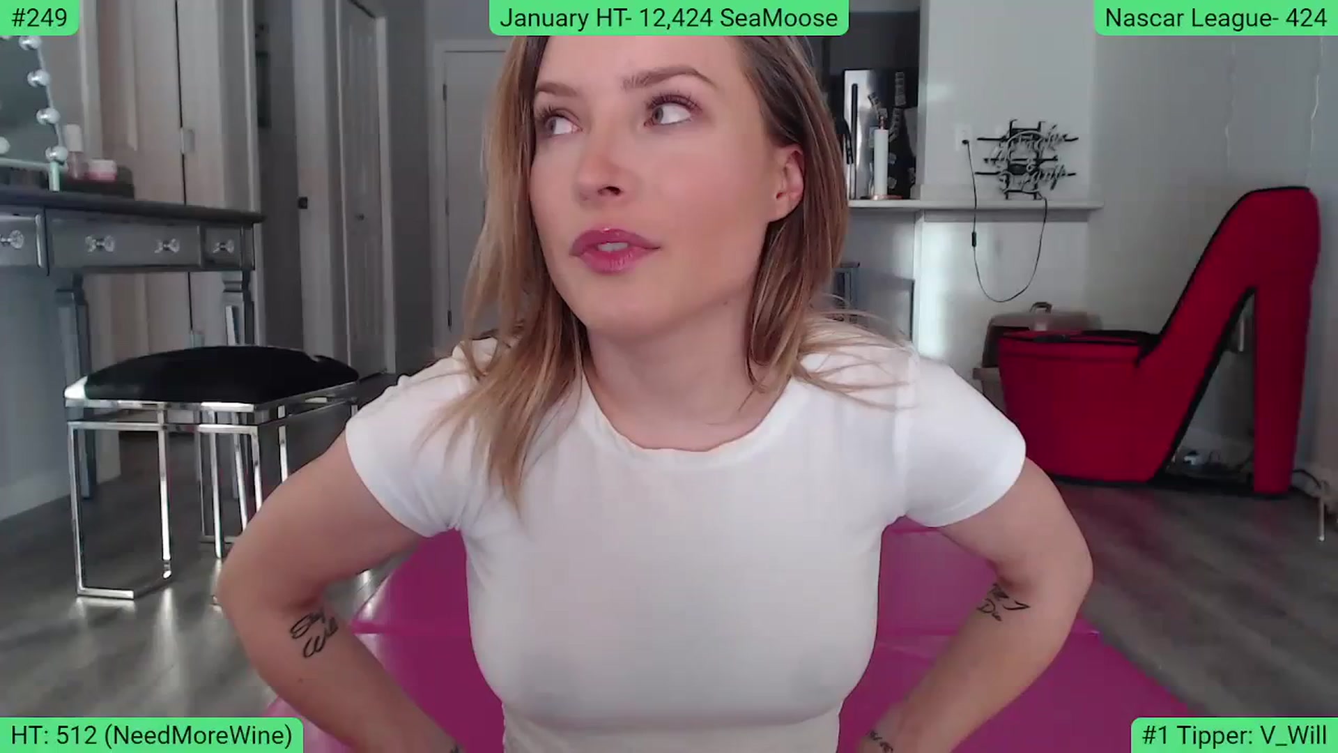 Gallery image thumbnail from AlexisWildest's myfreecams stream on, 01/08/2024, 23:02 image 1 of 20