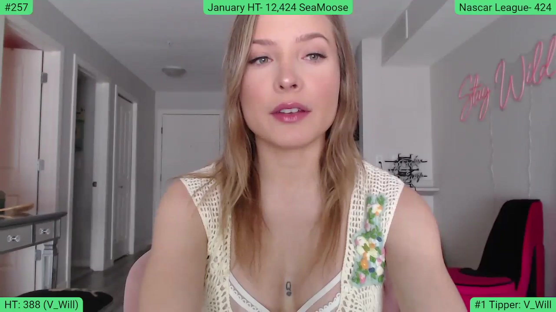 Gallery image thumbnail from AlexisWildest's myfreecams stream on, 01/09/2024, 20:52 image 9 of 20