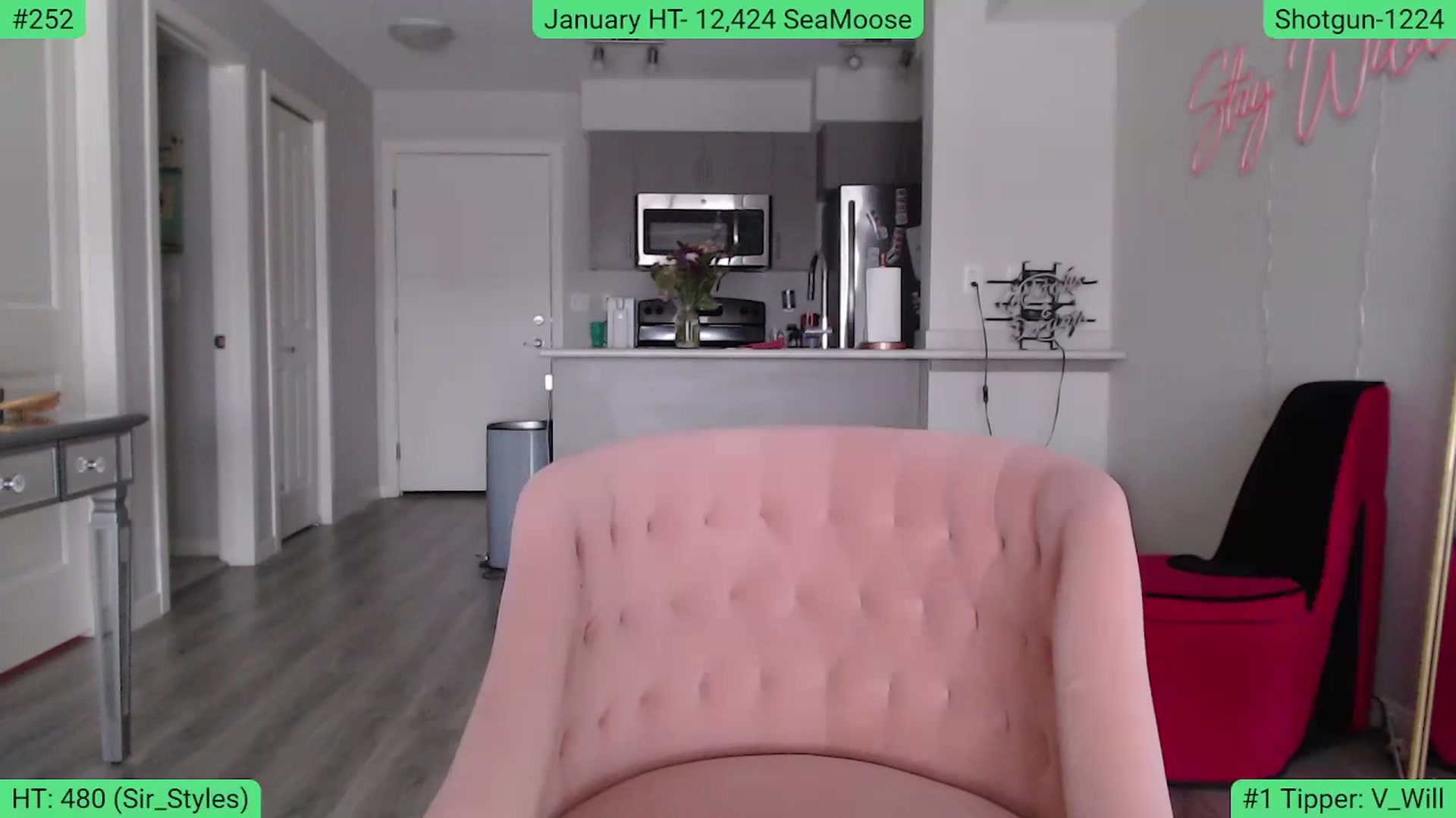Gallery image thumbnail from AlexisWildest's myfreecams stream on, 01/09/2024, 22:07 image 7 of 20