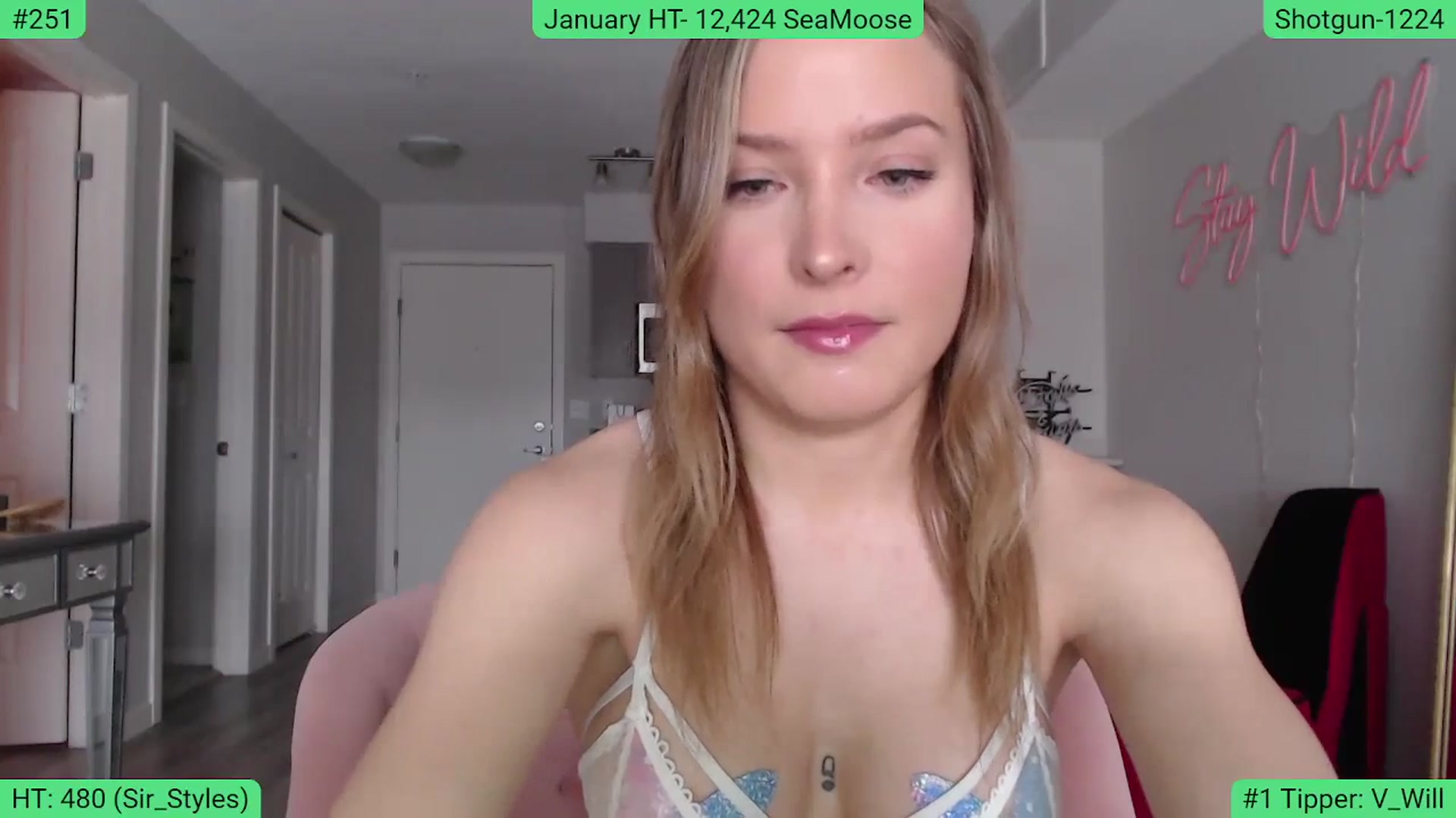 Gallery image thumbnail from AlexisWildest's myfreecams stream on, 01/09/2024, 22:07 image 6 of 20