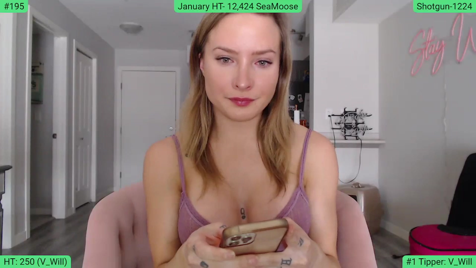 Gallery image thumbnail from AlexisWildest's myfreecams stream on, 01/21/2024, 22:48 image 2 of 20