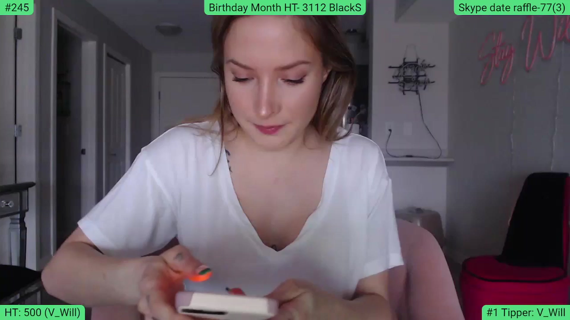 Gallery image thumbnail from AlexisWildest's myfreecams stream on, 02/04/2024, 21:47 image 5 of 20