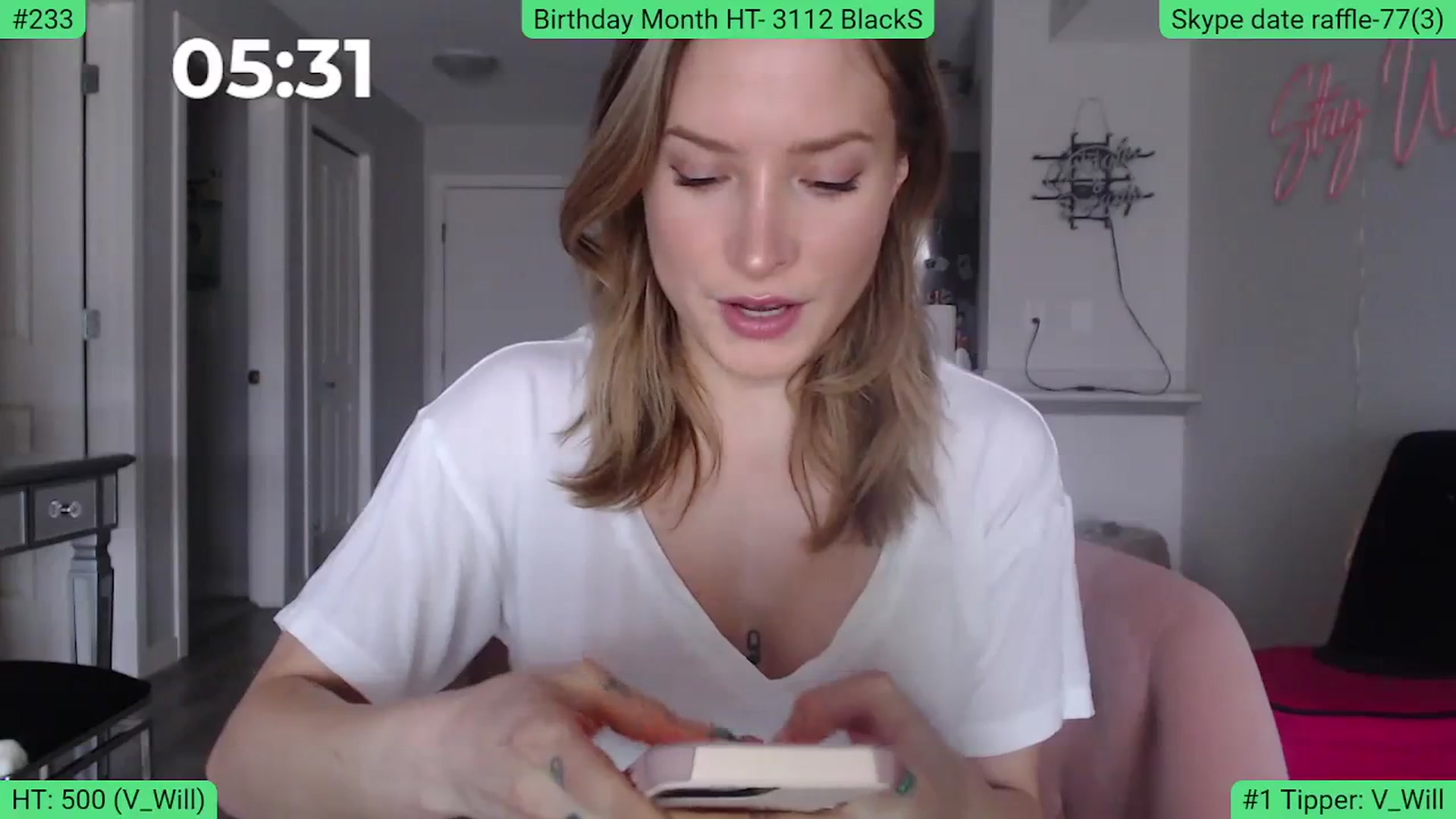 Gallery image thumbnail from AlexisWildest's myfreecams stream on, 02/04/2024, 21:47 image 12 of 20