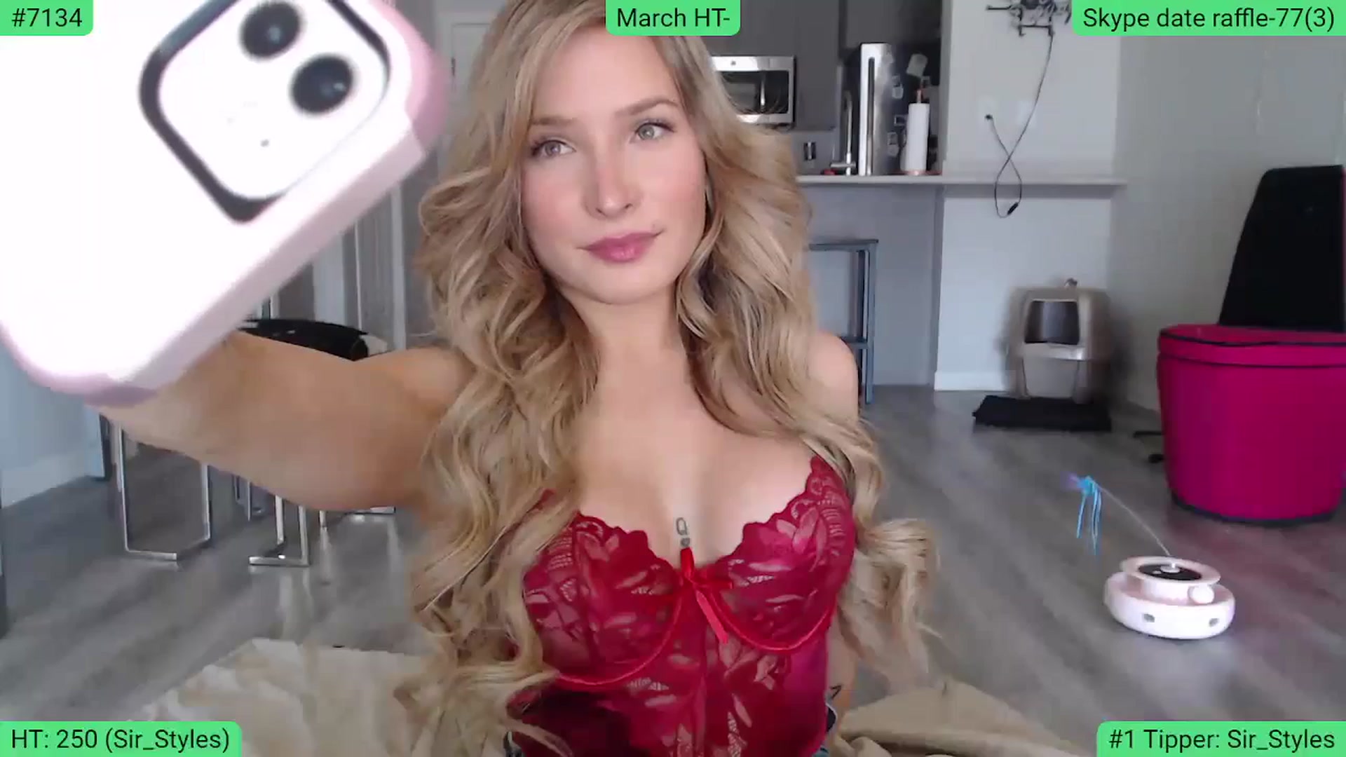 Gallery image thumbnail from AlexisWildest's myfreecams stream on, 03/08/2024, 23:54 image 16 of 20