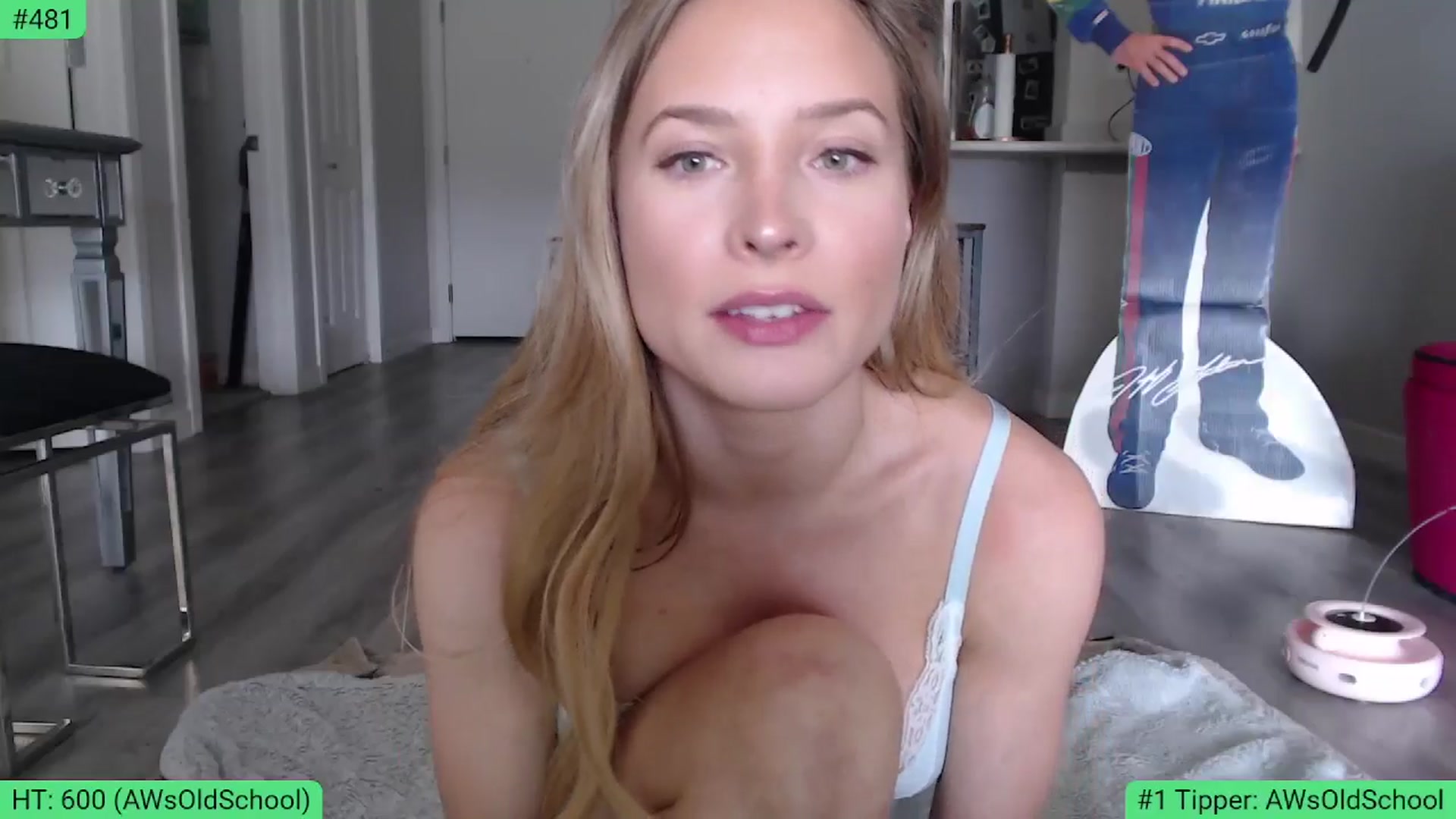 Gallery image thumbnail from AlexisWildest's myfreecams stream on, 05/27/2024, 24:04 image 14 of 20