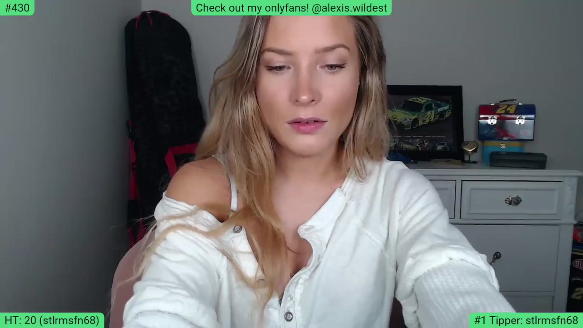 Gallery image thumbnail from AlexisWildest's myfreecams stream on, 06/04/2024, 24:01 image 4 of 20