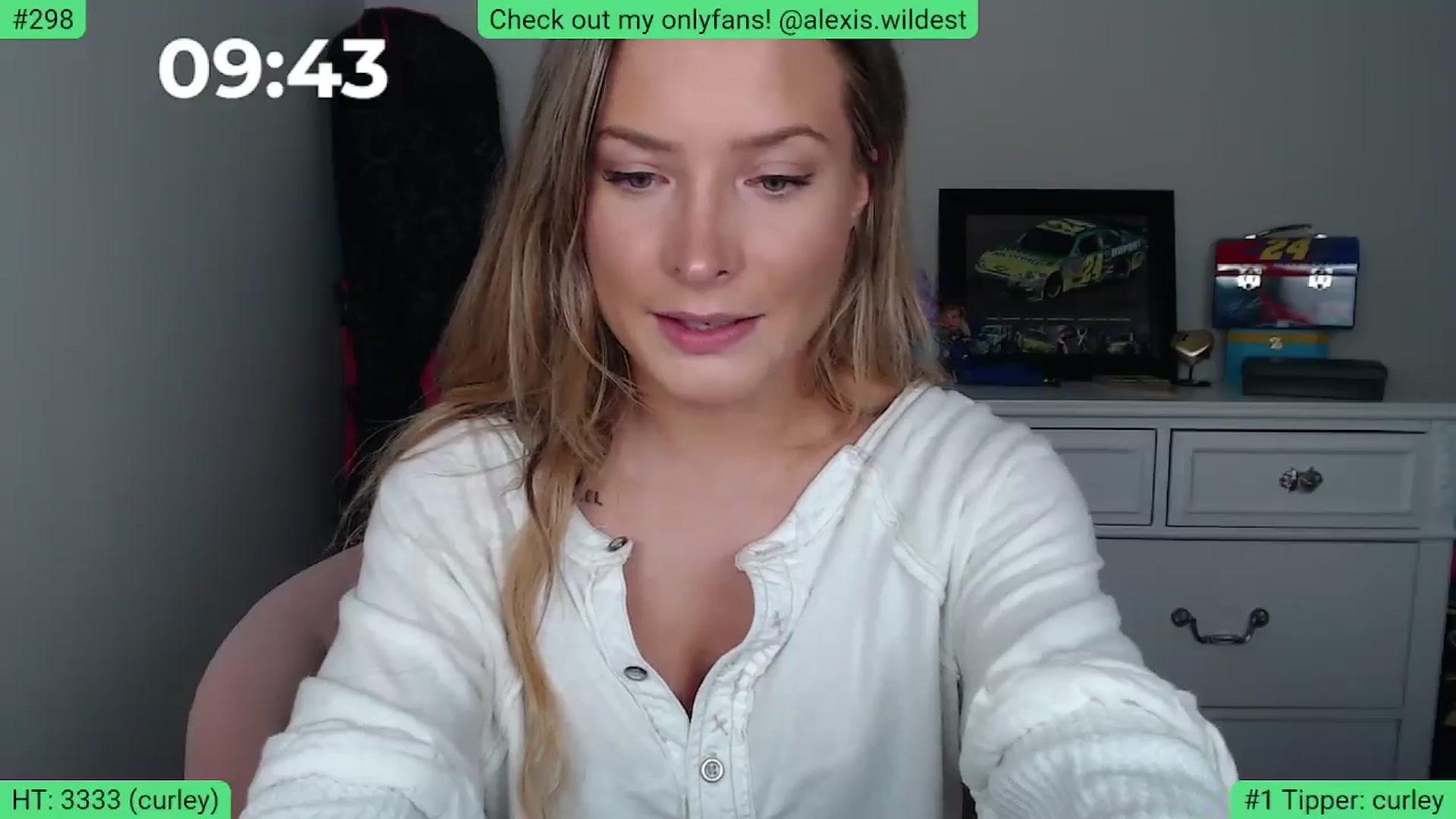 Gallery image thumbnail from AlexisWildest's myfreecams stream on, 06/04/2024, 24:01 image 19 of 20
