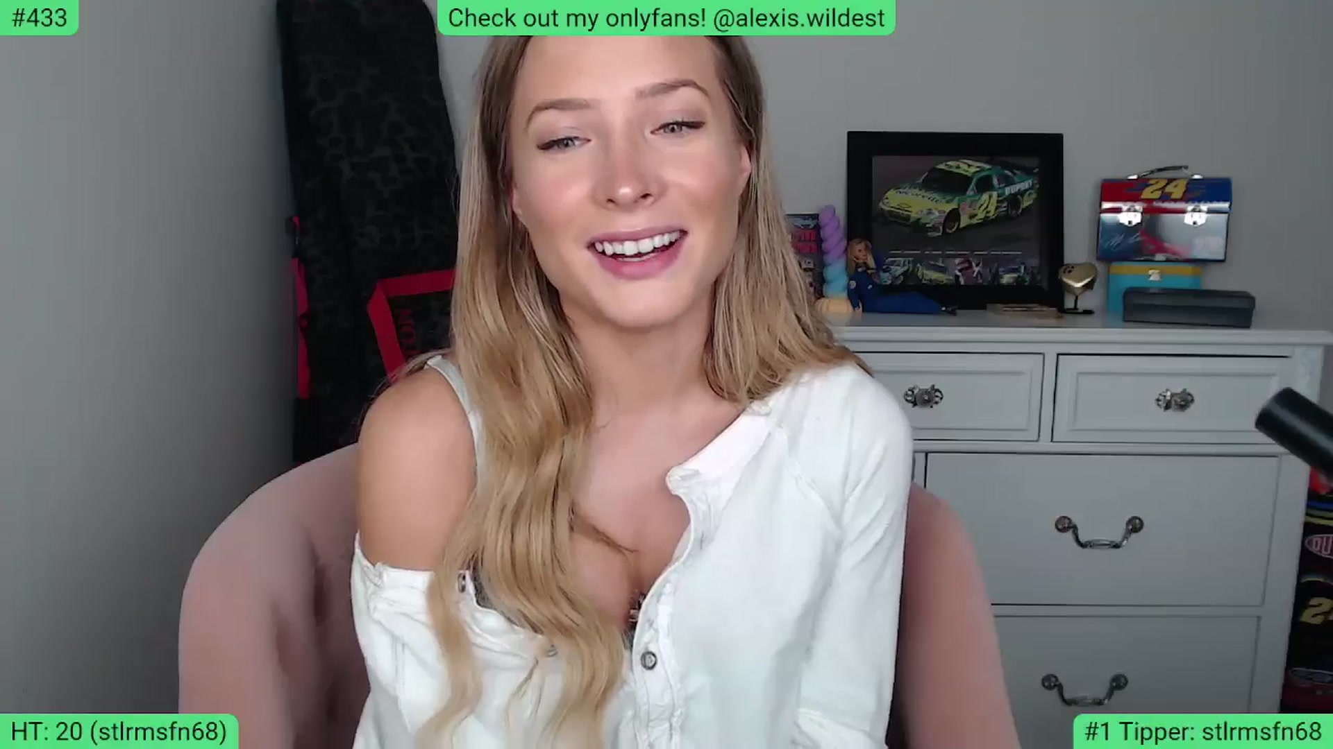 Gallery image thumbnail from AlexisWildest's myfreecams stream on, 06/04/2024, 24:01 image 12 of 20