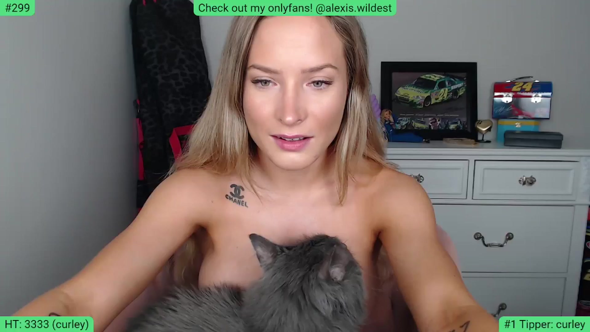 Gallery image thumbnail from AlexisWildest's myfreecams stream on, 06/04/2024, 24:49 image 3 of 20
