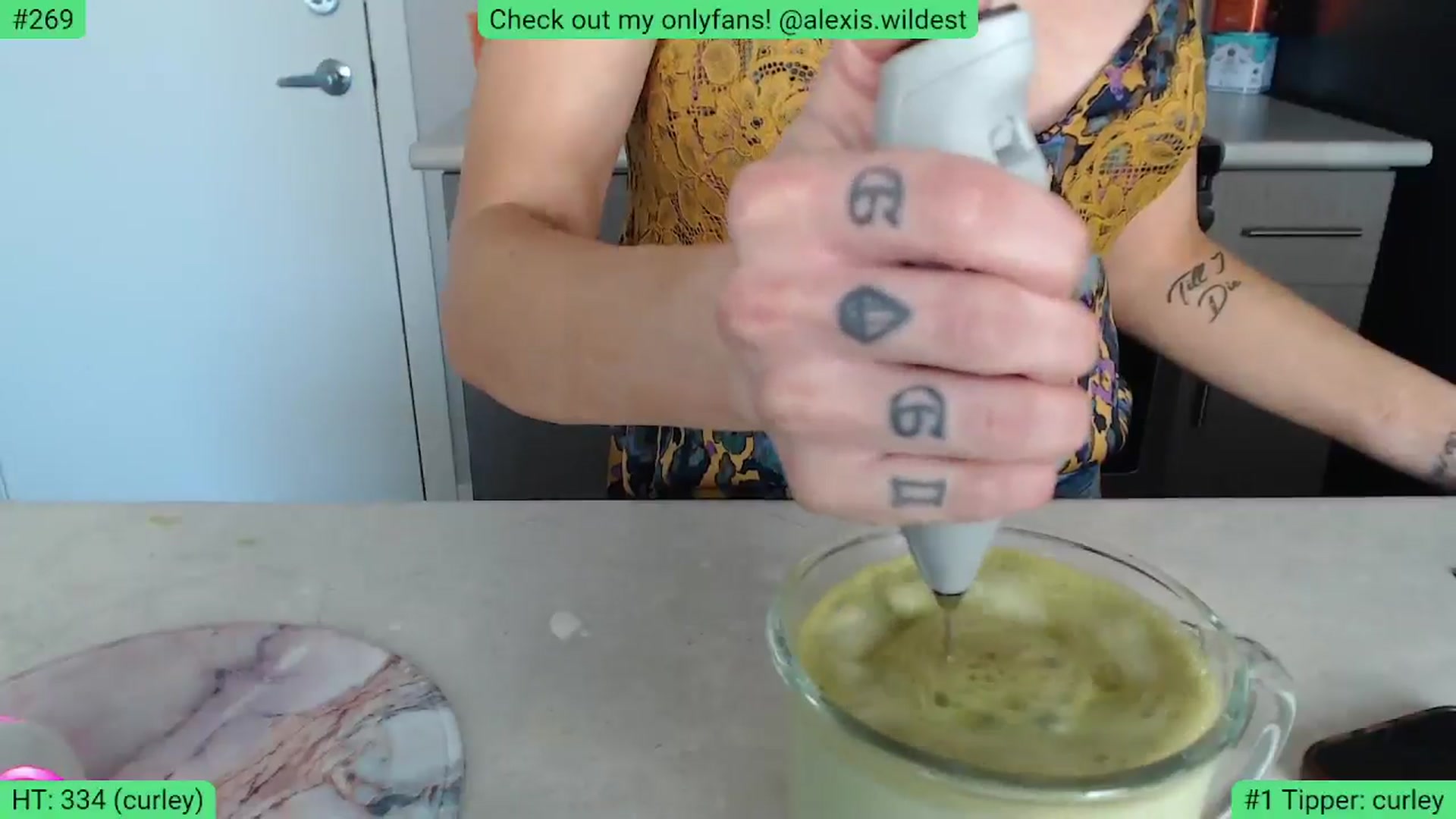 Gallery image thumbnail from AlexisWildest's myfreecams stream on, 06/07/2024, 02:48 image 2 of 20