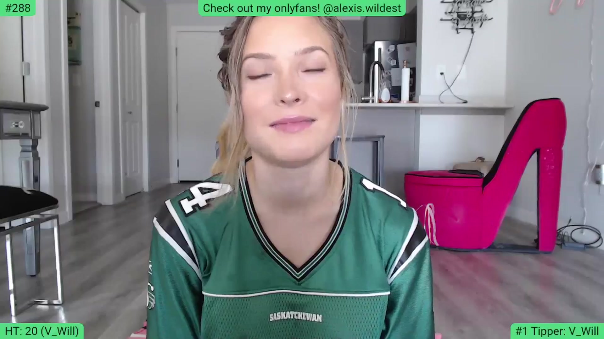 Gallery image thumbnail from AlexisWildest's myfreecams stream on, 06/08/2024, 20:27 image 6 of 20