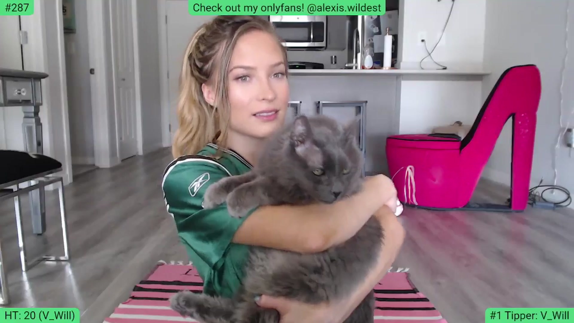 Gallery image thumbnail from AlexisWildest's myfreecams stream on, 06/08/2024, 20:27 image 4 of 20