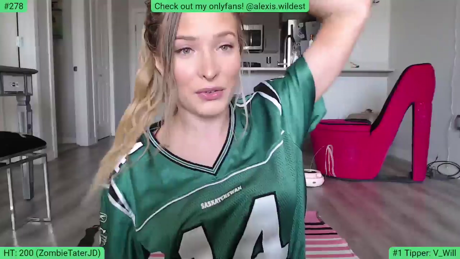 Gallery image thumbnail from AlexisWildest's myfreecams stream on, 06/08/2024, 20:27 image 11 of 20