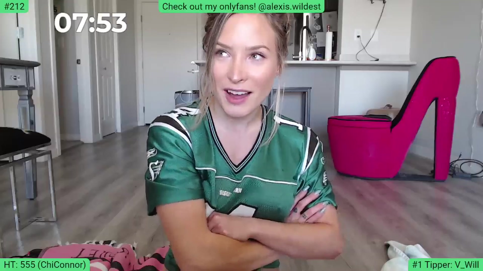Gallery image thumbnail from AlexisWildest's myfreecams stream on, 06/08/2024, 23:53 image 15 of 20
