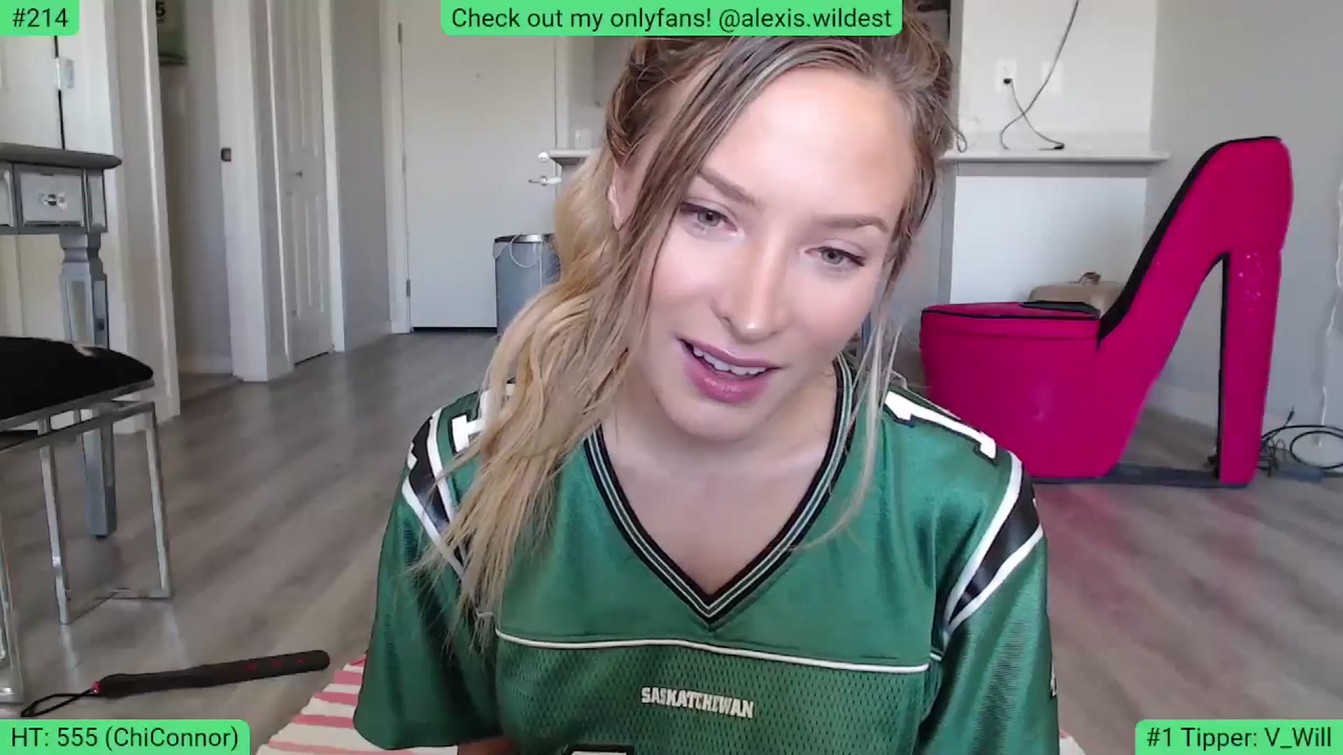 Gallery image thumbnail from AlexisWildest's myfreecams stream on, 06/08/2024, 23:53 image 14 of 20
