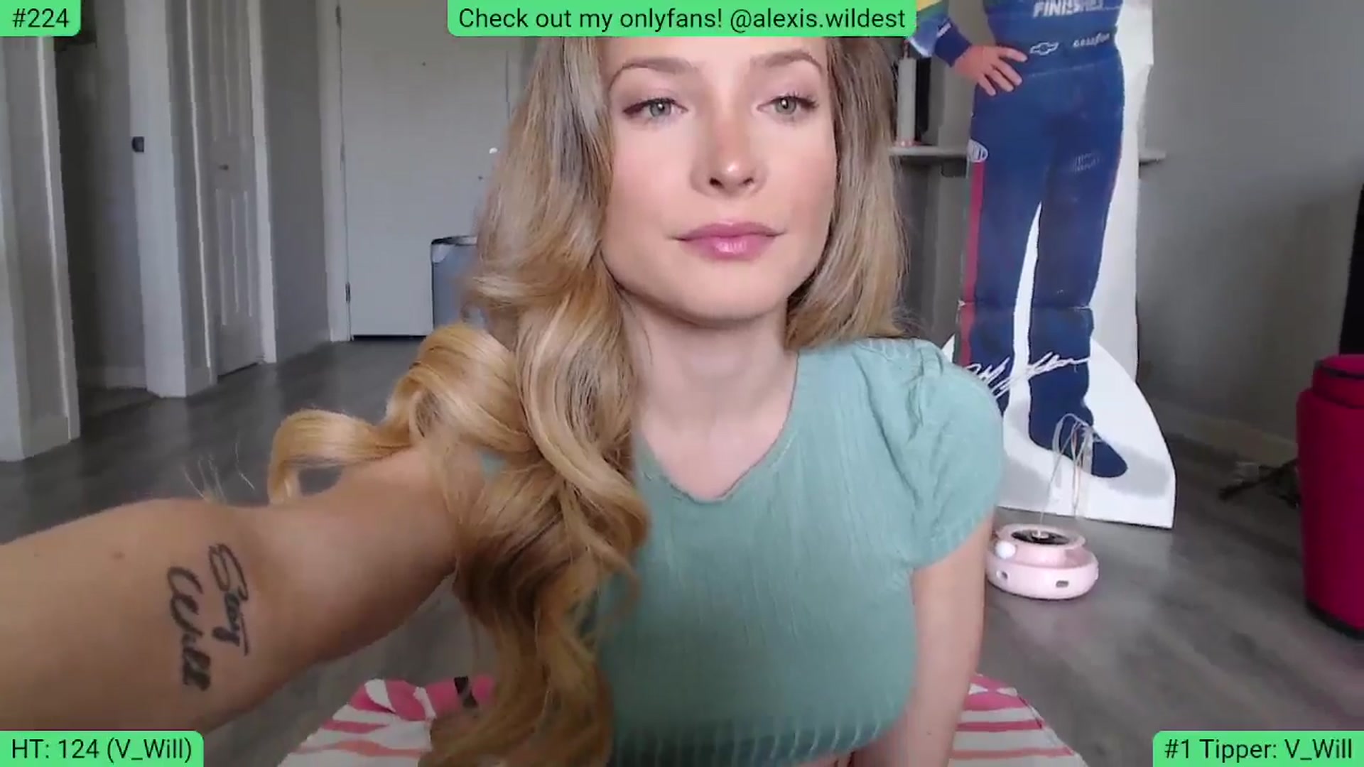 Gallery image thumbnail from AlexisWildest's myfreecams stream on, 06/09/2024, 23:03 image 6 of 20