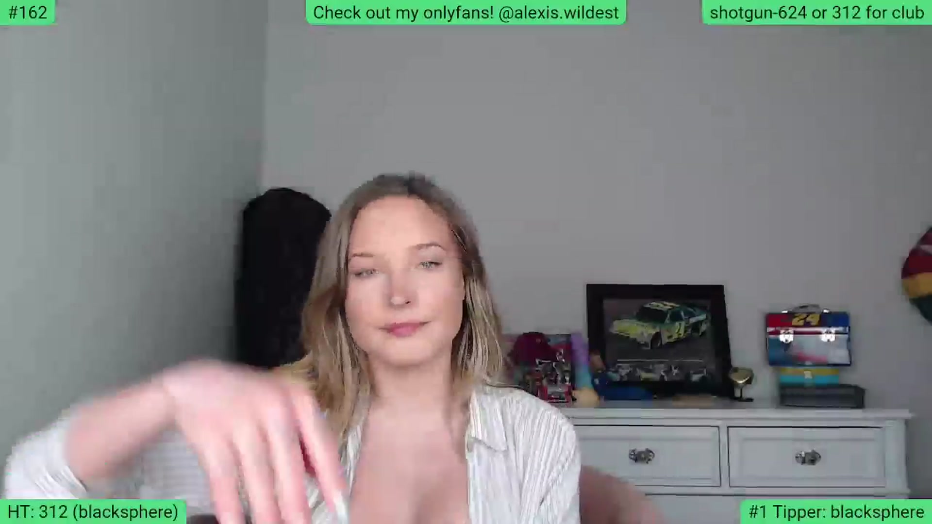 Gallery image thumbnail from AlexisWildest's myfreecams stream on, 06/13/2024, 24:31 image 6 of 20